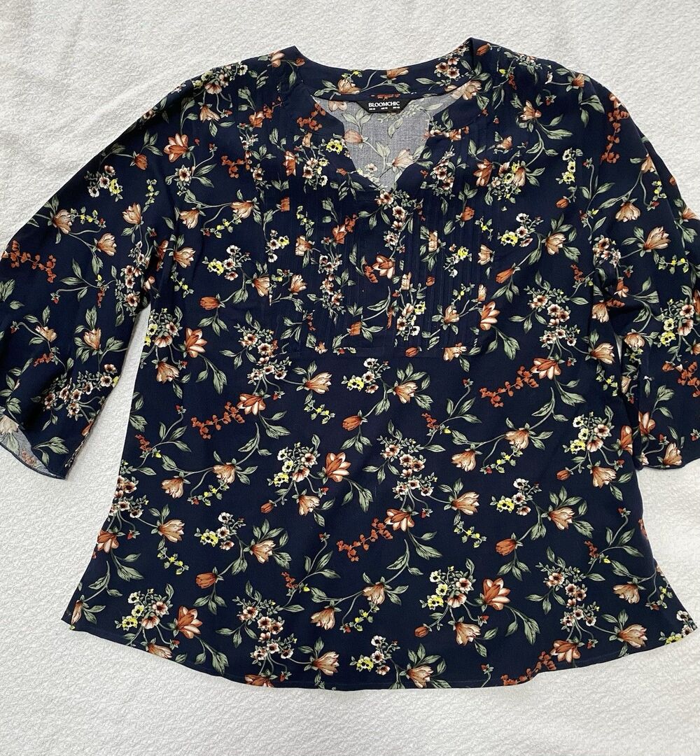 Bloomchic Floral V-Neck Pleated Blouse Navy Blue Boho Flutter Sleeve Plus 12